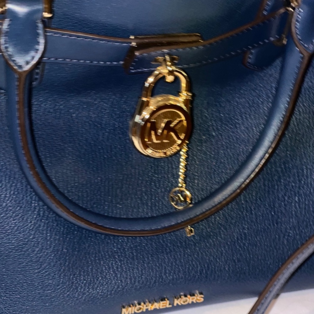 MICHAEL KORS HAMILTON MED SATCHEL- NAVY - Picture 3 of 15